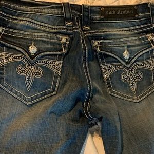 Rock Revival Jean capri’s. Size 32